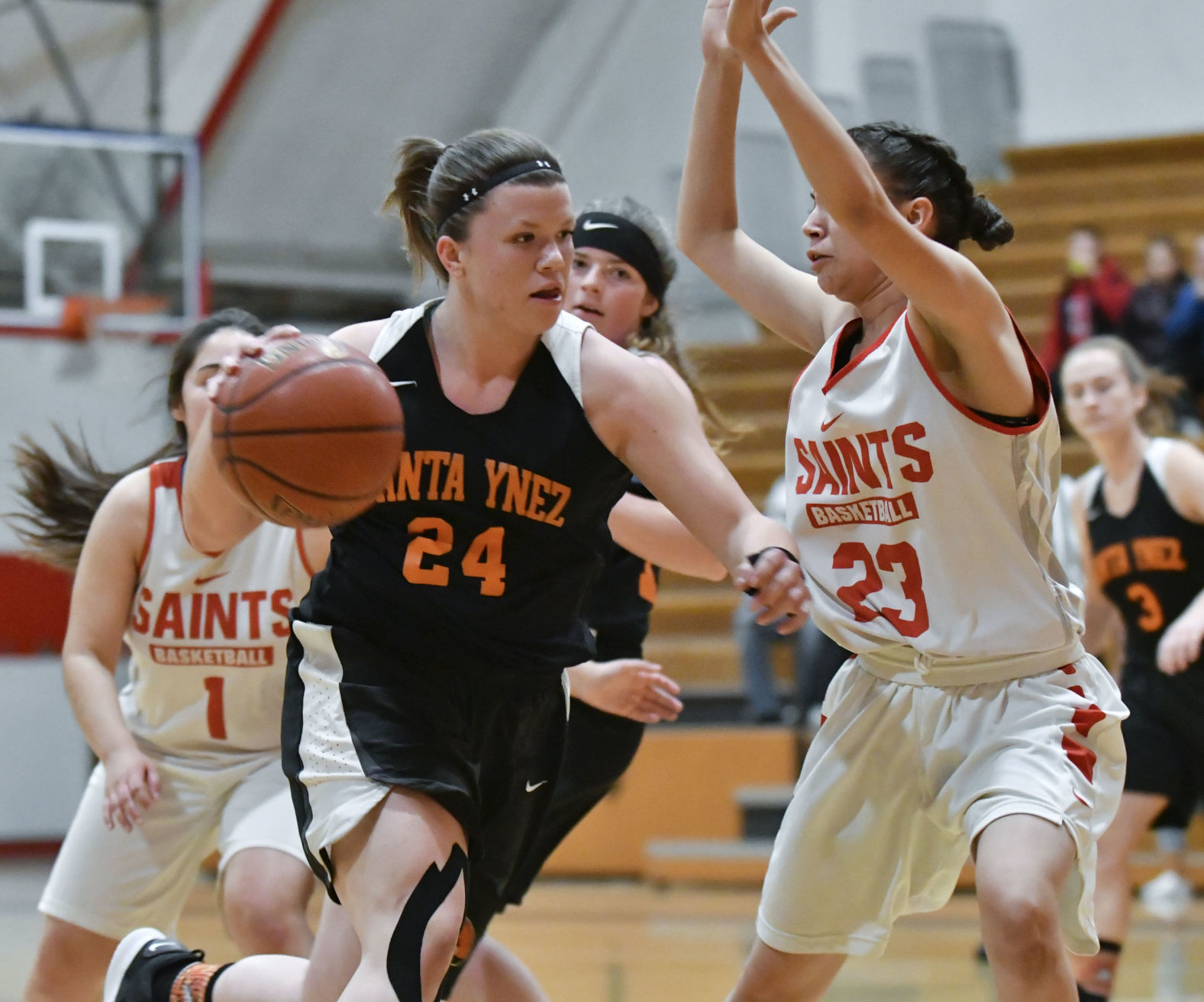 120418 SY SM g basketball 04.jpg